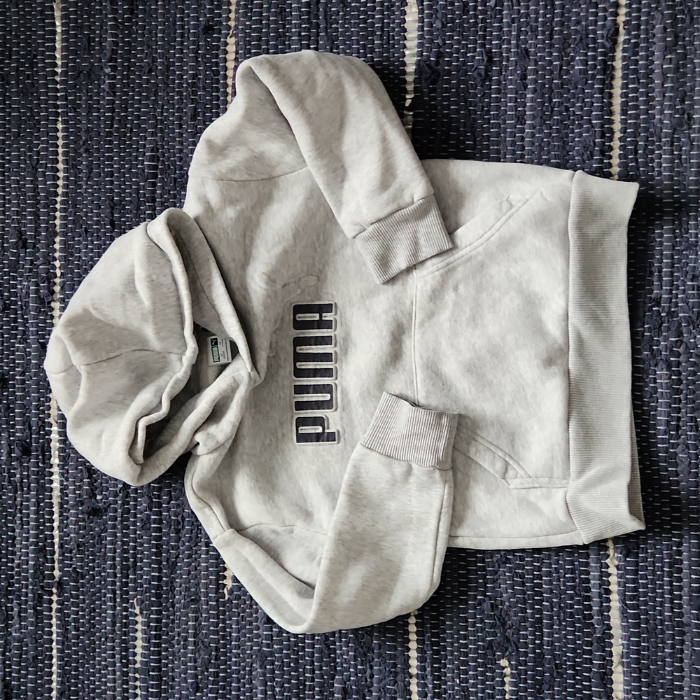 Puma hooded sweatshirt, grey with dark purple puma letters, size xs (5/6)